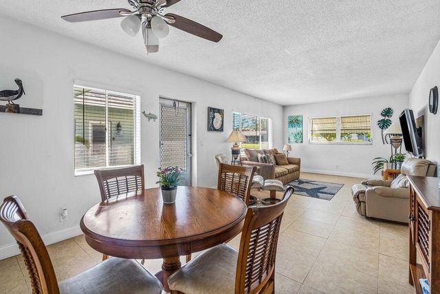 262 SE 9th Avenue 1-4, Deerfield Beach, FL 33441