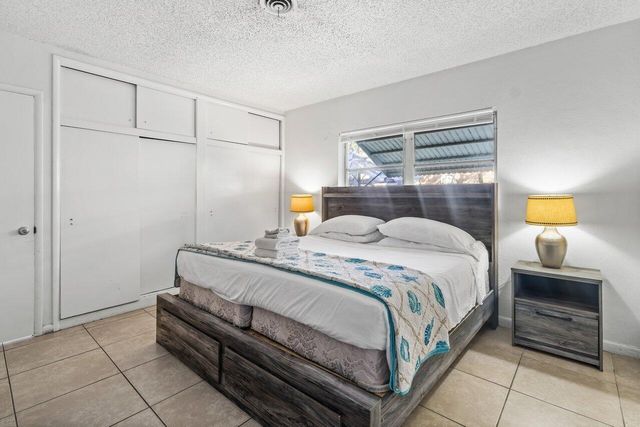 262 SE 9th Avenue 1-4, Deerfield Beach, FL 33441