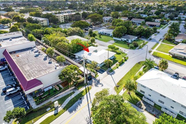 262 SE 9th Avenue 1-4, Deerfield Beach, FL 33441