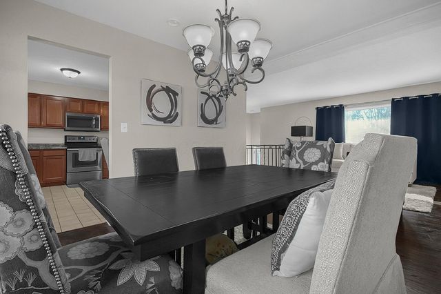 1452 Ironwood Drive, Columbus, OH 43229