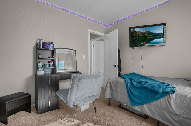 1452 Ironwood Drive, Columbus, OH 43229