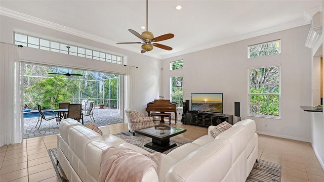 7318 WINDEMERE LANE, University Park, FL 34201