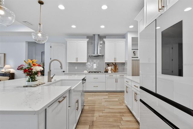 2119 WOODLEAF HAMMOCK COURT, Lakewood Ranch, FL 34211