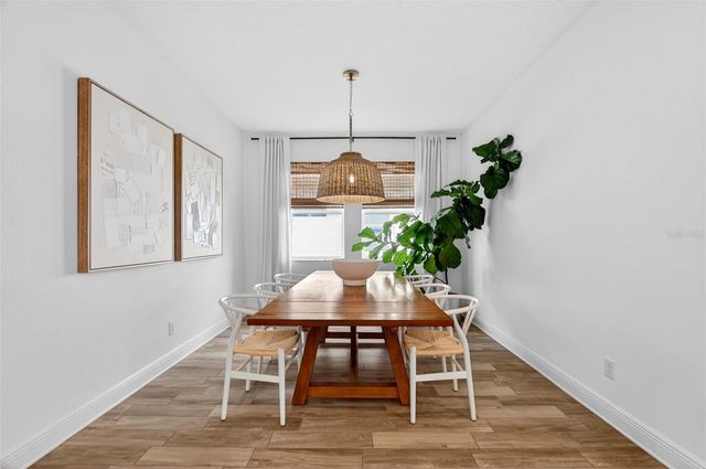 2119 WOODLEAF HAMMOCK COURT, Lakewood Ranch, FL 34211