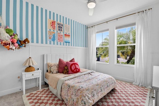 2119 WOODLEAF HAMMOCK COURT, Lakewood Ranch, FL 34211