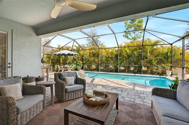 2119 WOODLEAF HAMMOCK COURT, Lakewood Ranch, FL 34211