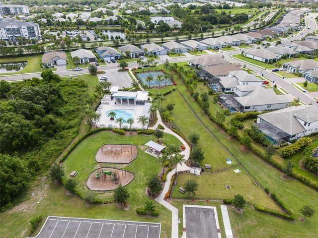 2119 WOODLEAF HAMMOCK COURT, Lakewood Ranch, FL 34211