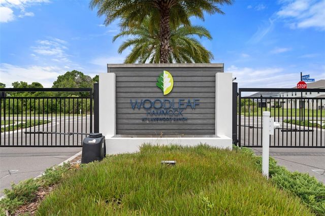 2119 WOODLEAF HAMMOCK COURT, Lakewood Ranch, FL 34211