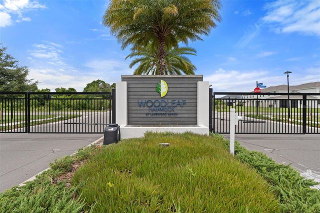 2119 WOODLEAF HAMMOCK COURT, Lakewood Ranch, FL 34211