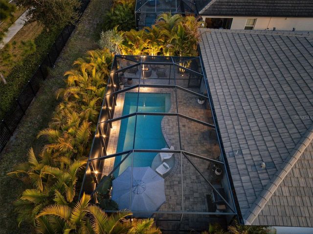 2119 WOODLEAF HAMMOCK COURT, Lakewood Ranch, FL 34211