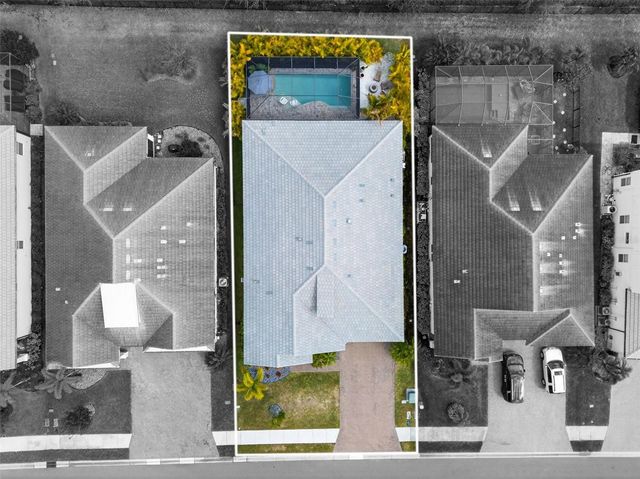 2119 WOODLEAF HAMMOCK COURT, Lakewood Ranch, FL 34211