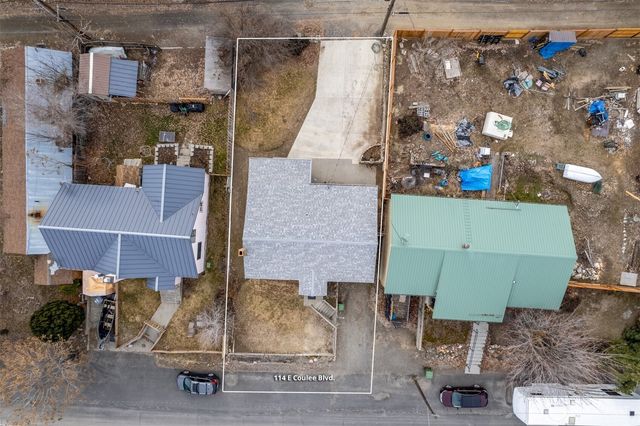 114 Coulee Boulevard, Electric City, WA 99123