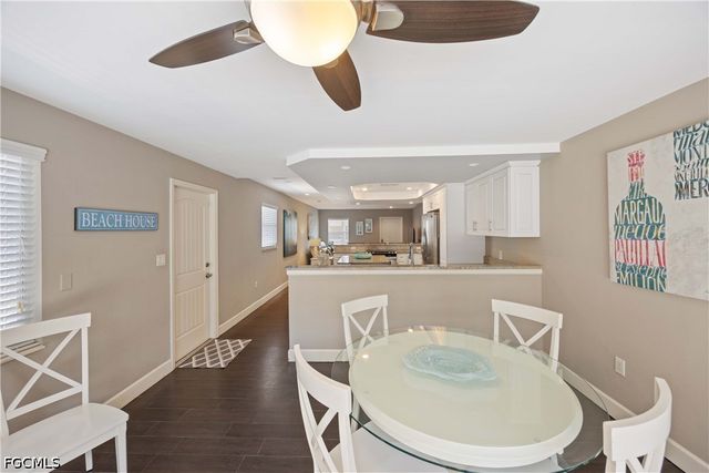 856 104th AVE N, Naples, FL 34108