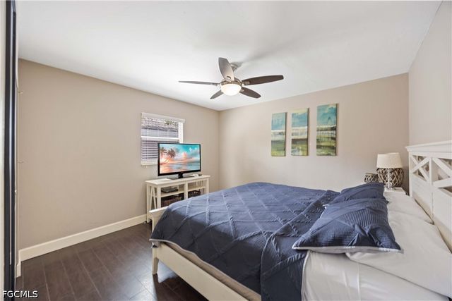 856 104th AVE N, Naples, FL 34108