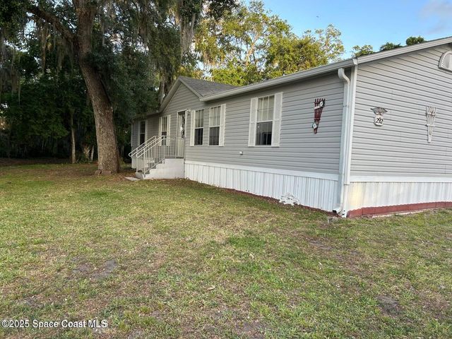 292 Holiday Park Boulevard NE, Palm Bay, FL 32907