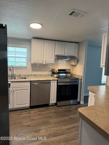 292 Holiday Park Boulevard NE, Palm Bay, FL 32907