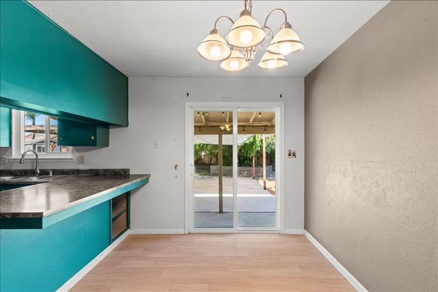 6500 Narcisco Way, Hughson, CA 95326