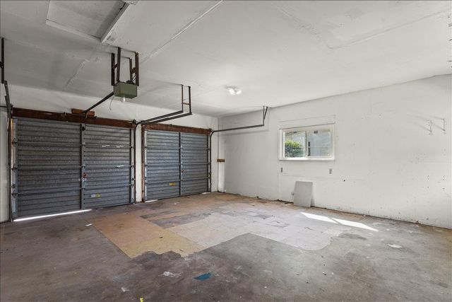 6500 Narcisco Way, Hughson, CA 95326