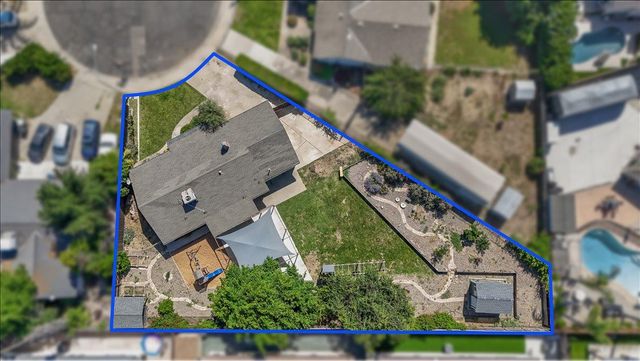 6500 Narcisco Way, Hughson, CA 95326