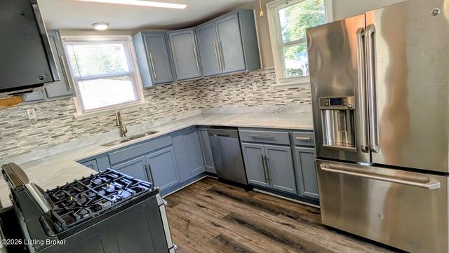309 S 41st St, Louisville, KY 40212