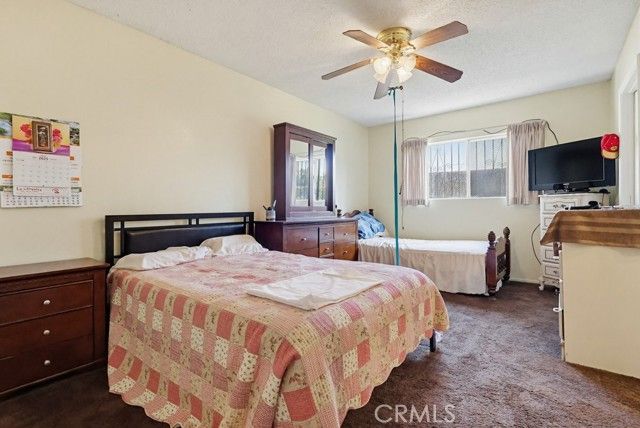 640 E 74th, Los Angeles, CA 90001