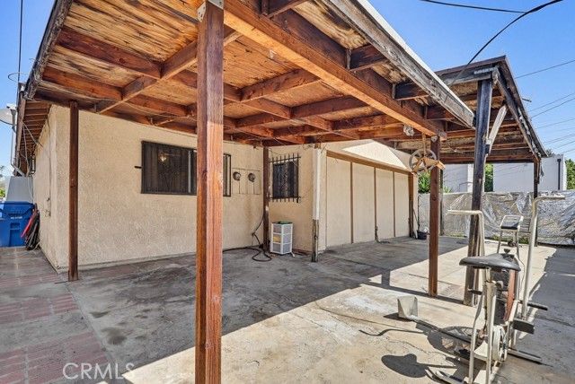 640 E 74th, Los Angeles, CA 90001