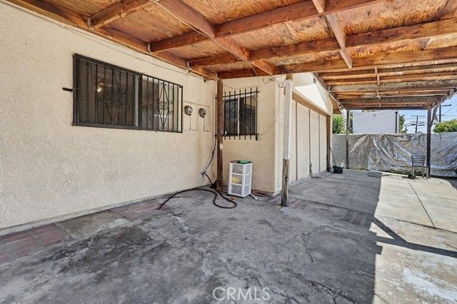 640 E 74th, Los Angeles, CA 90001