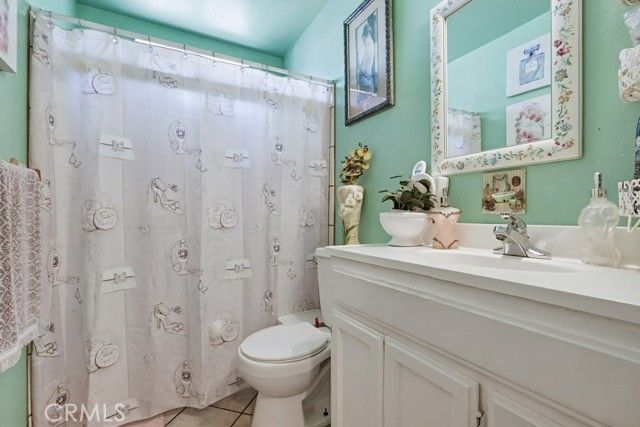 640 E 74th, Los Angeles, CA 90001