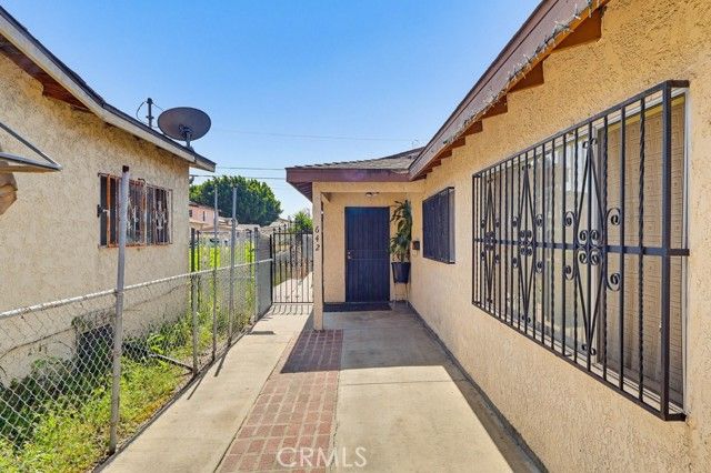 640 E 74th, Los Angeles, CA 90001
