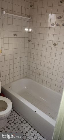 8120 ALLENDALE DR, Landover, MD 20785