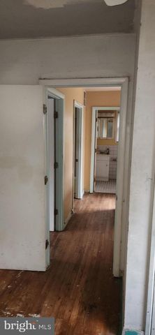 8120 ALLENDALE DR, Landover, MD 20785