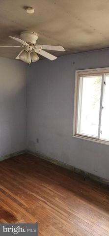 8120 ALLENDALE DR, Landover, MD 20785