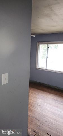 8120 ALLENDALE DR, Landover, MD 20785