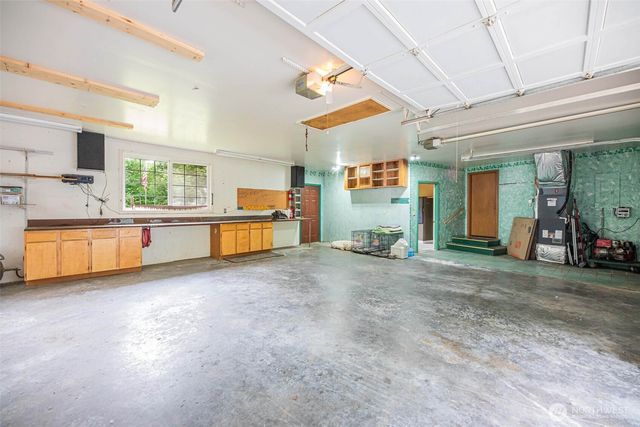 221 Russell Road, Snohomish, WA 98290