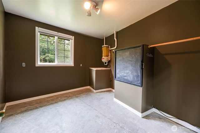 221 Russell Road, Snohomish, WA 98290