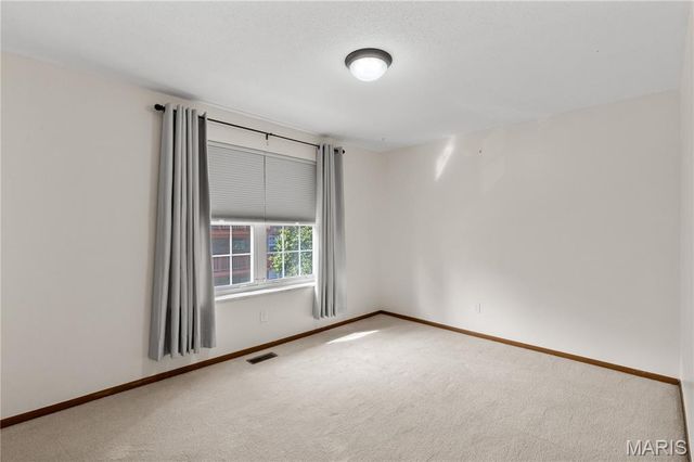 2412 Silkwood Drive, Overland, MO 63114