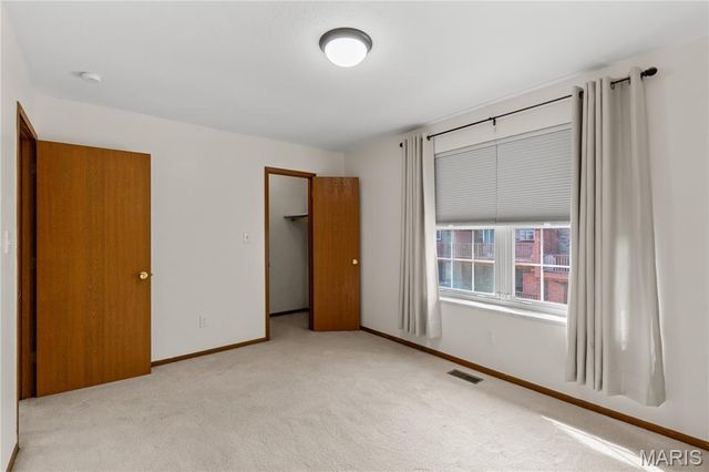 2412 Silkwood Drive, Overland, MO 63114