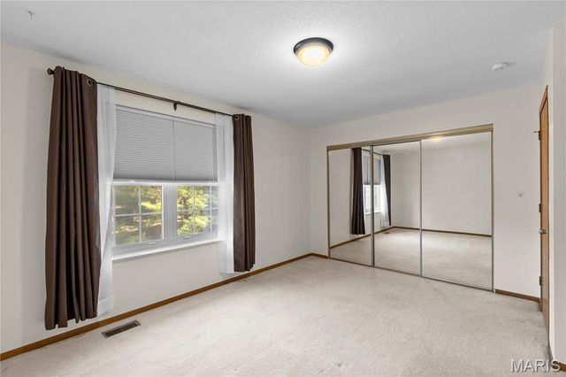 2412 Silkwood Drive, Overland, MO 63114