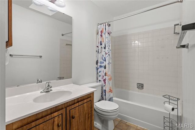 2412 Silkwood Drive, Overland, MO 63114