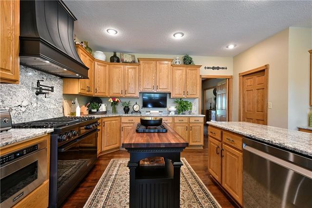 741 Pine Place, Rice Lake, WI 54868