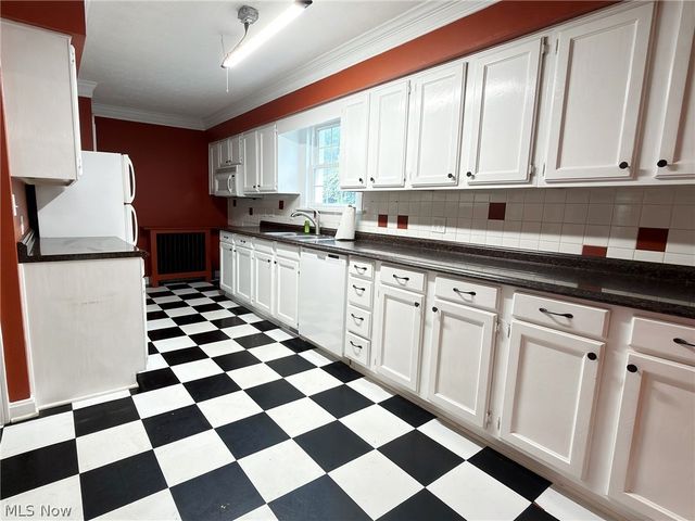 2584 N Ridge Road, Painesville Twp, OH 44077