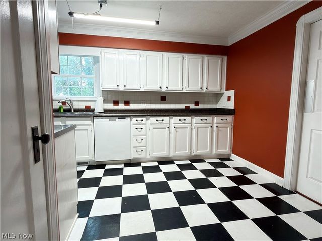 2584 N Ridge Road, Painesville Twp, OH 44077