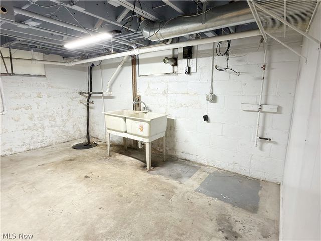 2584 N Ridge Road, Painesville Twp, OH 44077