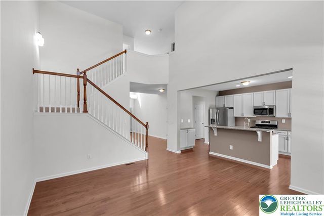 9675 Crescent Lane, Upper Macungie Twp, PA 18031