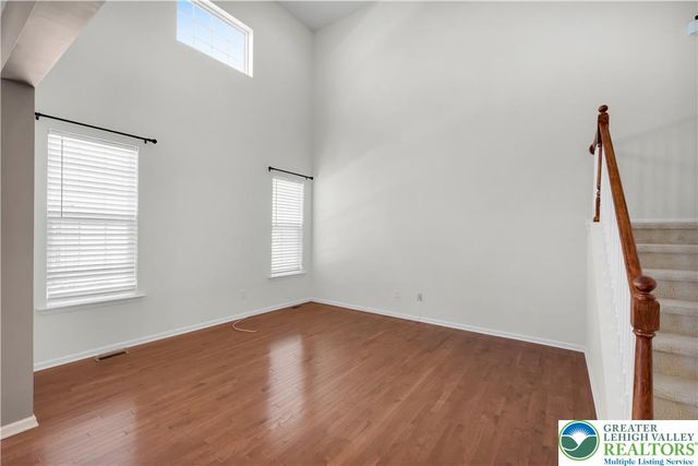 9675 Crescent Lane, Upper Macungie Twp, PA 18031