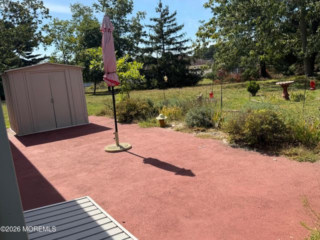 31 Mount Dashan Lane, Toms River, NJ 08753