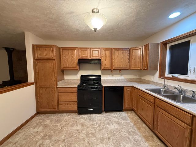 10713 S 34th Street, Pavilion Twp, MI 49097