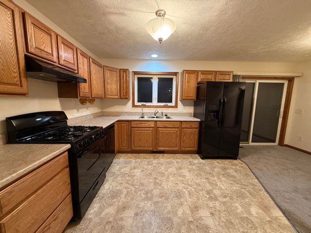 10713 S 34th Street, Pavilion Twp, MI 49097