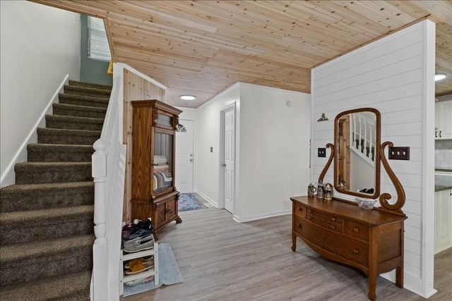 645 Riverside Drive, Ellijay, GA 30540