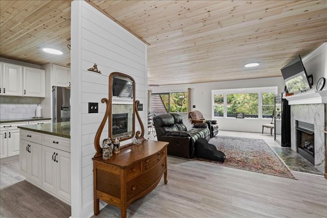 645 Riverside Drive, Ellijay, GA 30540